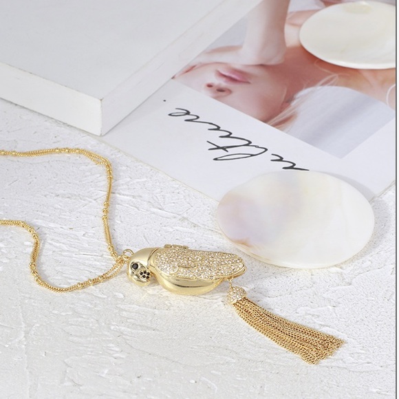 NWT Kate Spade Gold Toned Parrot Tassel Necklace - Picture 2 of 7